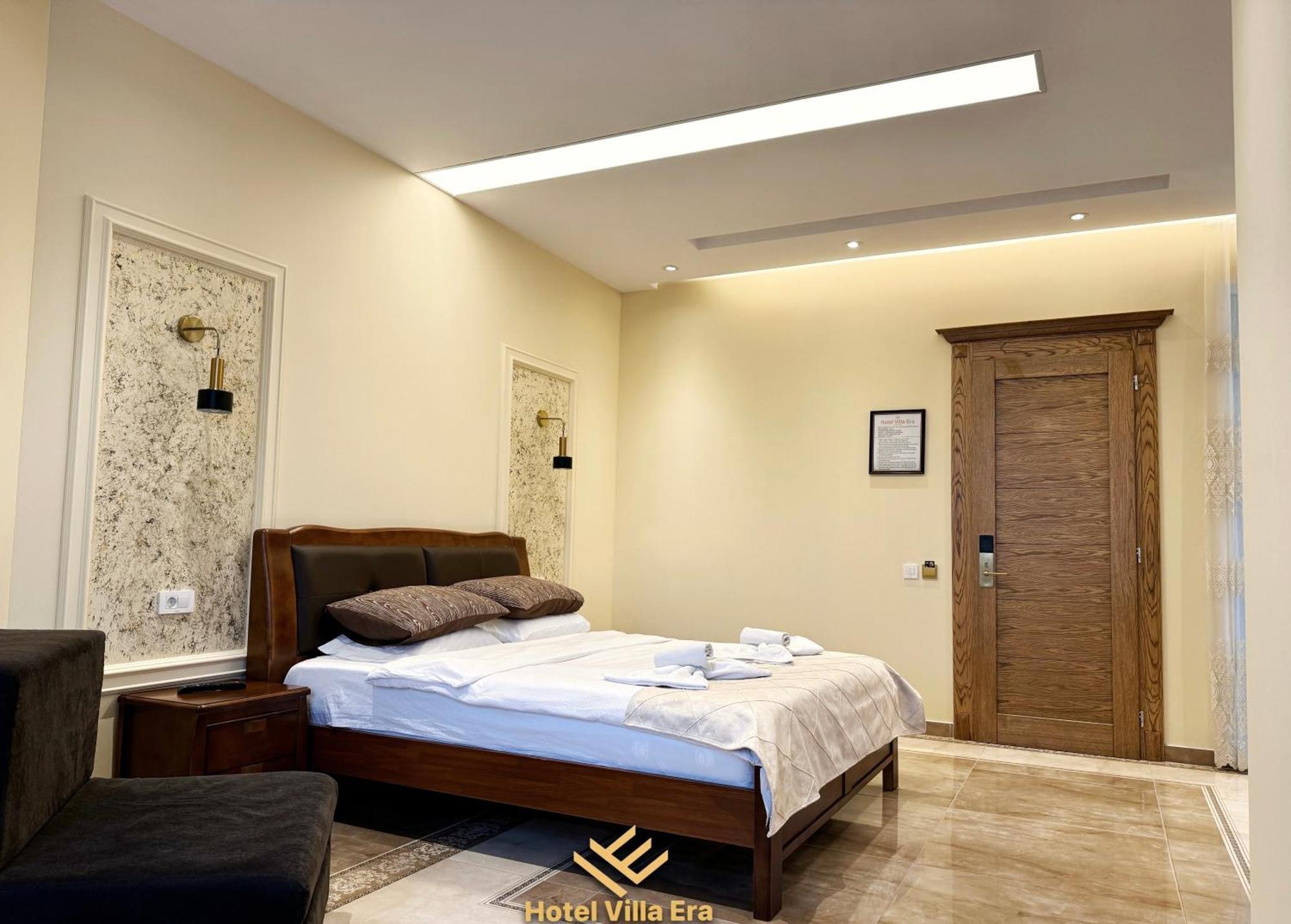 Hotel Era Pristina Room photo