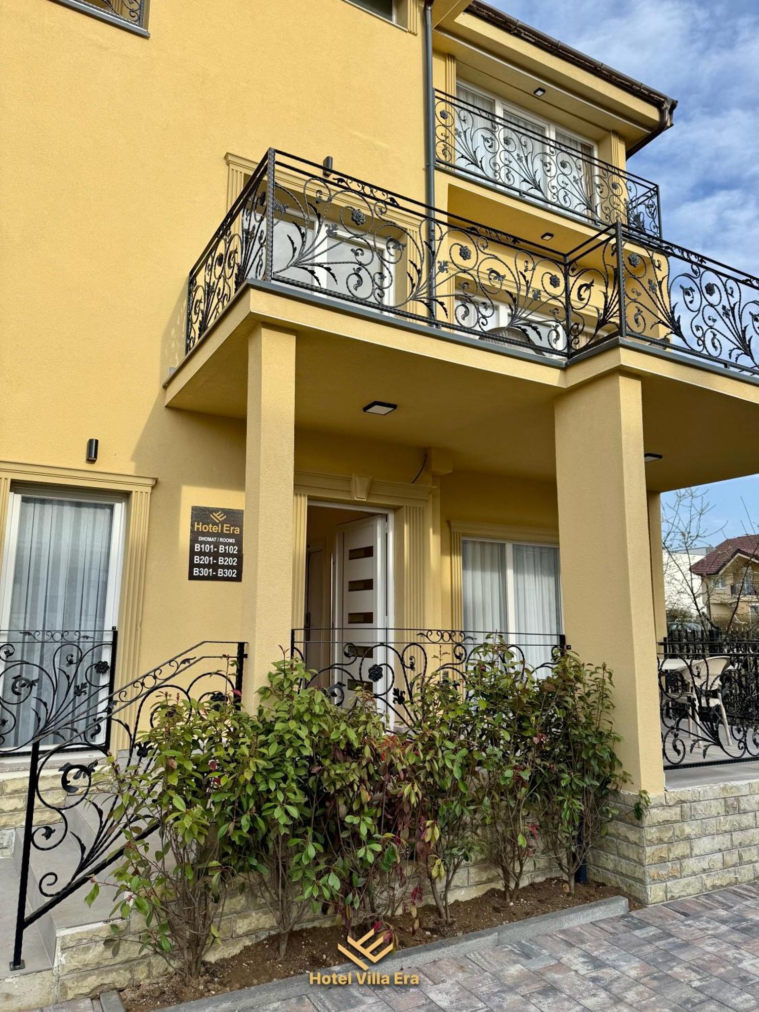 Hotel Era Pristina Exterior photo